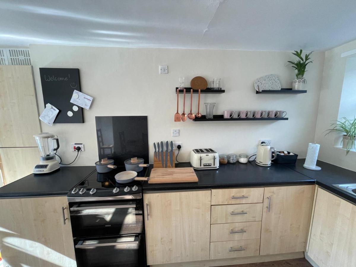 Honeycomb Cottage Newburgh  ภายนอก รูปภาพ